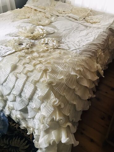 Örtüklər: Yataq üçün rəng - Bej Yataq örtüyü — 5