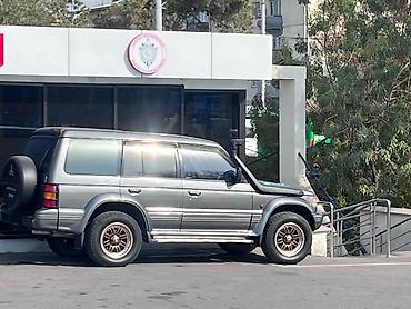 исузи му: Mitsubishi Pajero: 1996 г., Автомат, Дизель, Внедорожник — 2