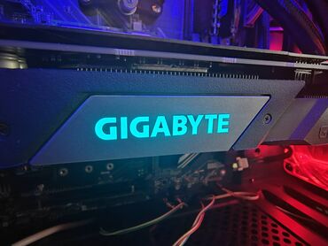 Desktop računari i radne stanice: Gejmer /AMD Ryzen 7 3700X /16GB / M2 512/ RTX 2060 6G Prodajem — 10