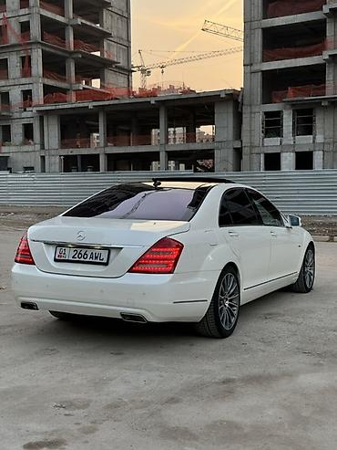 Mercedes-Benz: Mercedes-Benz S-Class: 2012 г., 4.7 л, Бензин, Седан — 15