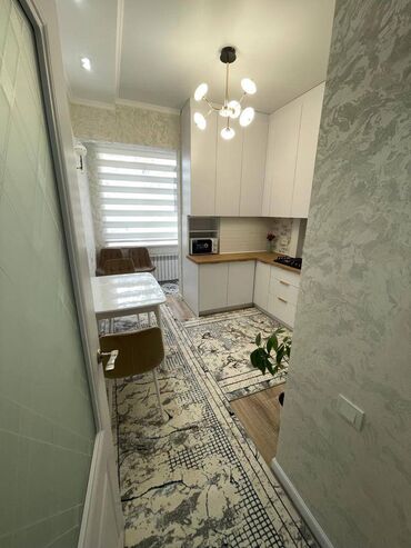 сдам 2 комнатную квартиру на длительный срок рядом джал бишкек: 1 бөлмө, Кыймылсыз мүлк агенттиги