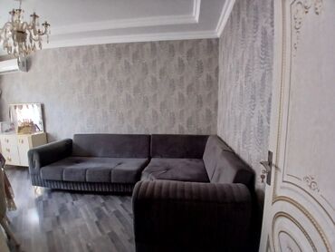 Mebel: Künc divan, İşlənmiş, Açılan, Bazalı, Vеlur parça, Çatdırılma yoxdur