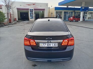 Chevrolet: Chevrolet Cruze: 1.4 l | 2015 il 252000 km Sedan — 2