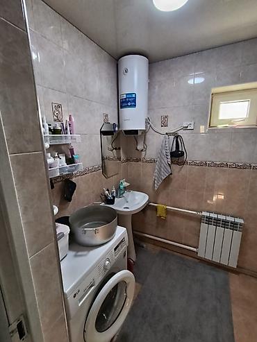 чопон ата: 🏡 Продается 2-этажный дом в Ак-Ордо 3! 📍 Улица: Жаны Муун ✨ Основные — 4