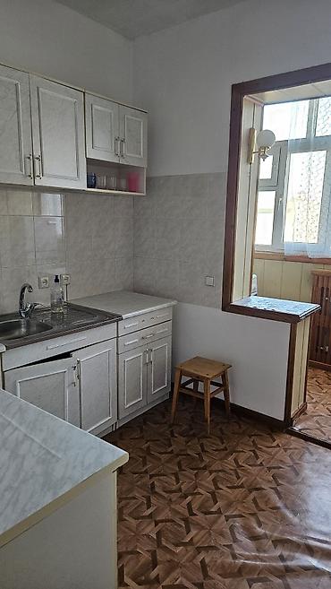 Батирлер: Сдаю 2ком.кв.106 серии, 9/9 этаж, 12мкр.(дом 27 возле здания ДК).Без — 7