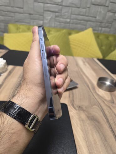 зарядка для айфона 5: IPhone 13 Pro, Mavi, Face ID