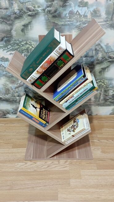 Rəflər: Kitab rəfi — 17