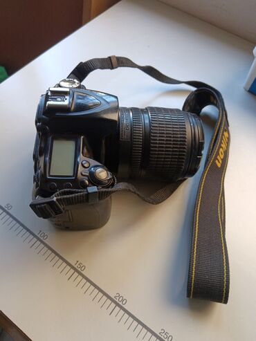 Nikon D 90. Obyektiv 18-105