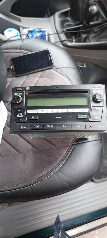 Avtoelektronika: Toyota orijinal CD çeynceri, 6 ədəd CD tutur, Radio, telefon, blutuz