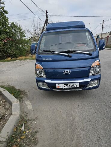 фура рено премиум: Легкий грузовик, Hyundai, Стандарт, Б/у