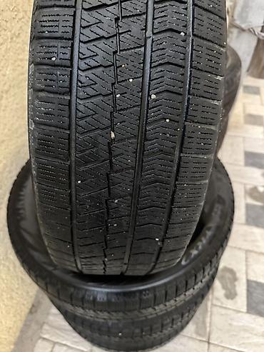 Шины 215 / 55 / R 17, Зима, Б/у, Комплект, Легковые, Bridgestone