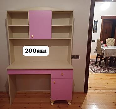 dəftər: Uşaqlar üçün iş və oxu masasının üst dolabı ilə birlikdə — 1