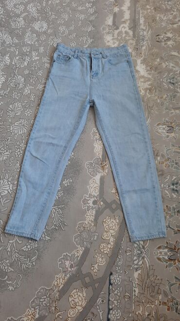 джинсы размер м: Прямые, Высокая талия