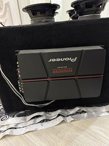 sabvuferler: Avtomobil üçün səs sistemi komplekti. Komplektə daxildir: - Kenwood — 3