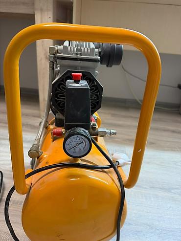 kompressor 100l: DERA yağsız hava kompressoru – DK-OF-30L cemi 1ay işlənilib. tam ideal — 4