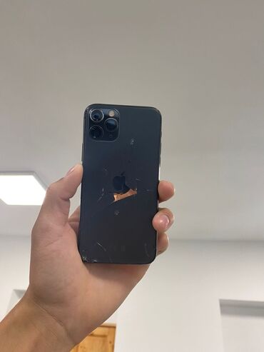 телефон эпл: IPhone 11 Pro, Б/у, 64 ГБ, Jet Black, Наушники, Кабель, 71 %