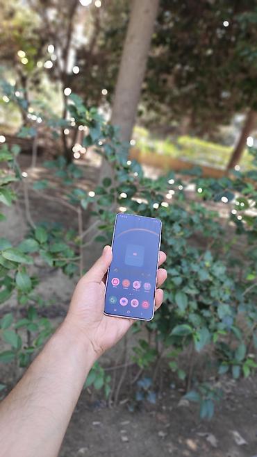 s21 ekran: Samsung Galaxy S21 5G, 256 GB, rəng - Mavi, Simsiz şarj — 2