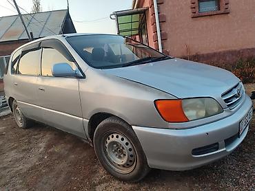 солдатики фит: Toyota Ipsum: 2000 г., Автомат, Бензин, Минивэн — 4