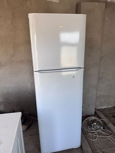 Aspiratorlar: İşlənmiş 2 qapılı Whirlpool Soyuducu Satılır, rəng - Ağ