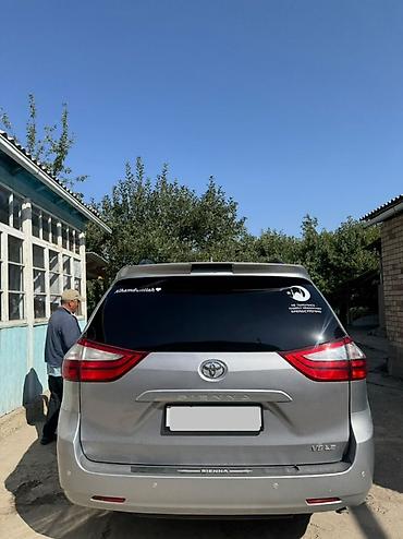 Toyota: Toyota Sienna: 2019 г., Автомат, Бензин, Минивэн — 4