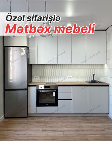 ремонт кухни в хрущевке: Özəl sifarişlə mətbəx mebeli - Minimalist, müasir dizayn: açıq boz