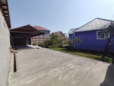 Дома: Ev sokulecek. 1 sotunun qiymeti 25000 Qebelend eylence mrkezine ve
