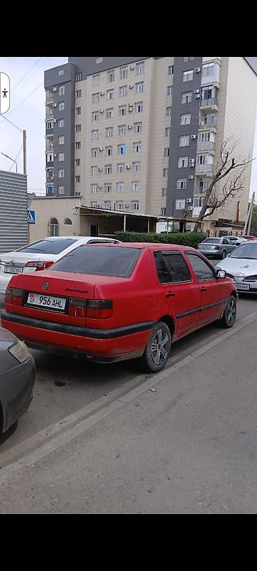 Продажа авто: Volkswagen Vento: 1995 г., 1.8 л, Механика, Бензин, Седан — 5