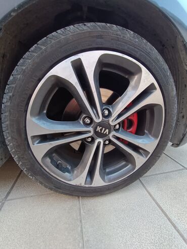 авто на прокат без залога: Disk təkər Kia 215 / 45 / R 17, 5 Boltlu
