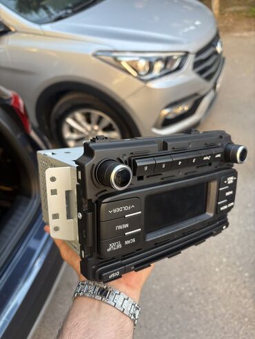 Avtomobil salonu üçün digər detallar: Kia Manitor, 2016 il, İşlənmiş