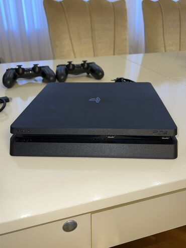 turkce dublaj: Playstation 4 slim 500 gb praşifka olunub 9.00 versiyadır. Heç bir