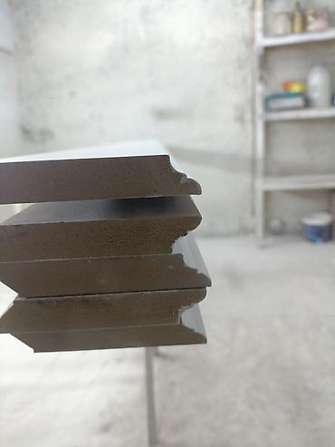 Стандартный плинтус: Плинтус МДФ покрашенный - Материал: МДФ высокой плотности. - Профиль — 2