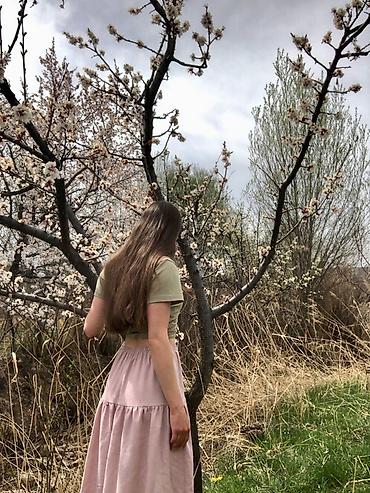Юбка льняная Продаю юбку, сшила сама. Состояние новое, надевала пару