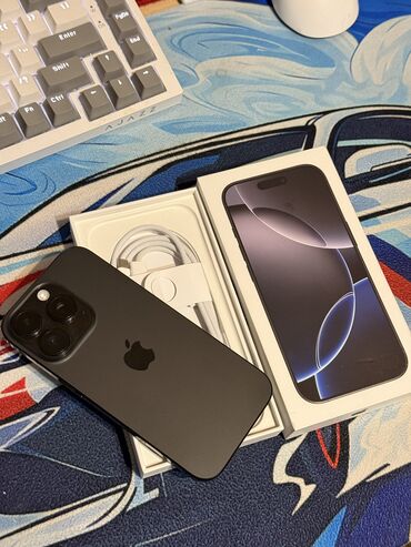 сотывый телефон: IPhone 16 Pro, Б/у, 256 ГБ, Black Titanium, Зарядное устройство, Защитное стекло, Кабель, 96 %