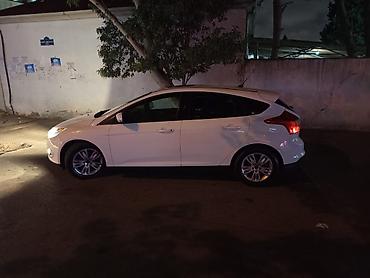 ford focus 2000: Ford Focus: 1.6 l | 2014 il 83000 km Sedan — 5