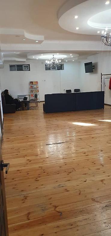 Продажа офисов: 🏢 **Продаётся коммерческое помещение, г. Ош** 📐 1200м² 🏬 Цокольный — 10