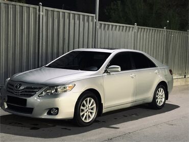 Toyota: Toyota Camry: 2011 г., 2.5 л, Автомат, Бензин, Седан