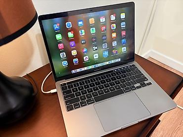 macbook 2010: Apple MacBook Pro 13" (2020, Two Thunderbolt 3 ports), цвет Space — 1
