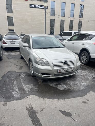 Toyota: Toyota Avensis: 2005 г., 1.8 л, Автомат, Бензин, Хэтчбэк