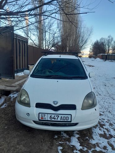 Toyota: Toyota Vitz: 1999 г., 1 л, Автомат, Бензин