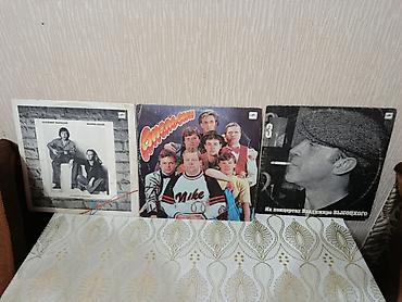 Vinil vallar: Məhsul: Vinil lövhələr (LP) kolleksiyası Tərkib: - Angel Vladković — 6