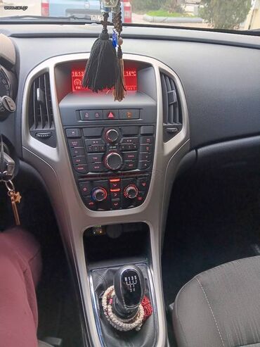 Opel: Opel Astra: 1.4 l. | 2010 έ. 260000 km. Χάτσμπακ — 20