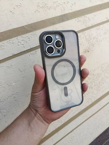 старые радио: IPhone 15 Pro Max, Новый, 1 ТБ, Natural Titanium, Зарядное устройство, Защитное стекло, Чехол, 94 %