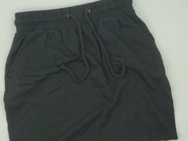 spódnice rozkloszowane przed kolano: Women`s skirt, size M