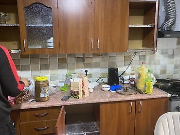 Оңдоп-түзөө жана курулуш: Кухонный гарнитур из ЛДСП с фасадами под дерево Состав и размеры: - — 3