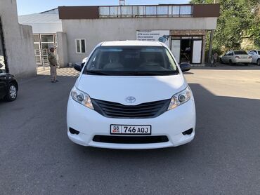 куплю не рабочие авто: Toyota Sienna: 2010 г., 3.5 л, Автомат, Газ