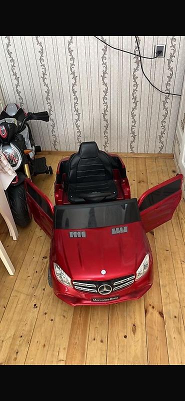 uşaq oturacagi: Uşaq üçün elektrikli maşın – Mercedes-Benz stili, qırmızı rəng - — 3