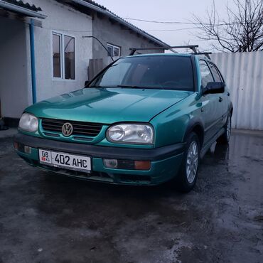 Volkswagen: Volkswagen Golf: 1992 г., 1.8 л, Механика, Бензин, Хэтчбэк