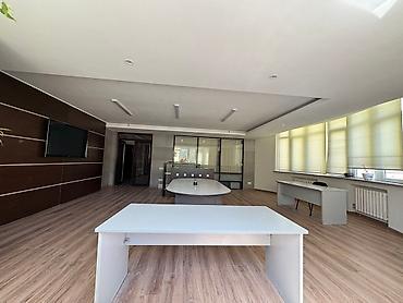 Аренда офисов: Аренда офисов, 175 м², В жилом комплексе, 1 линия — 7