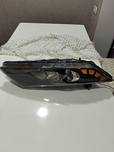 Sol, Yaxın və uzaq vuran işıqlar Universal auto, 2012 il, İşlənmiş lalafo.az -da Sol, Yaxın və uzaq vuran işıqlar Universal auto, 2012 il, İşlənmiş