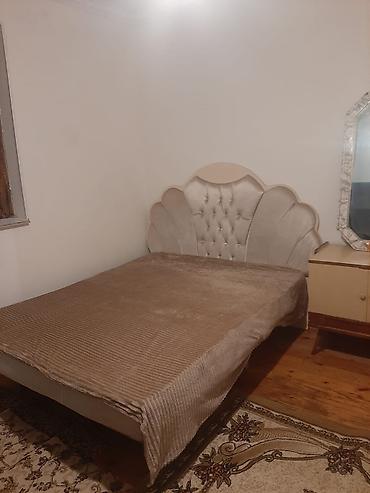 Həyət evləri və villalar: Kirayə verilir: 2 otaqlı, mebellı həyət evi - Plan: geniş yataq otağı — 5